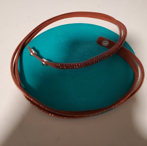 NWOB Touchstone Crystal By Swarovski Wrap Star Bracelet Rust - Picture 3 of 4